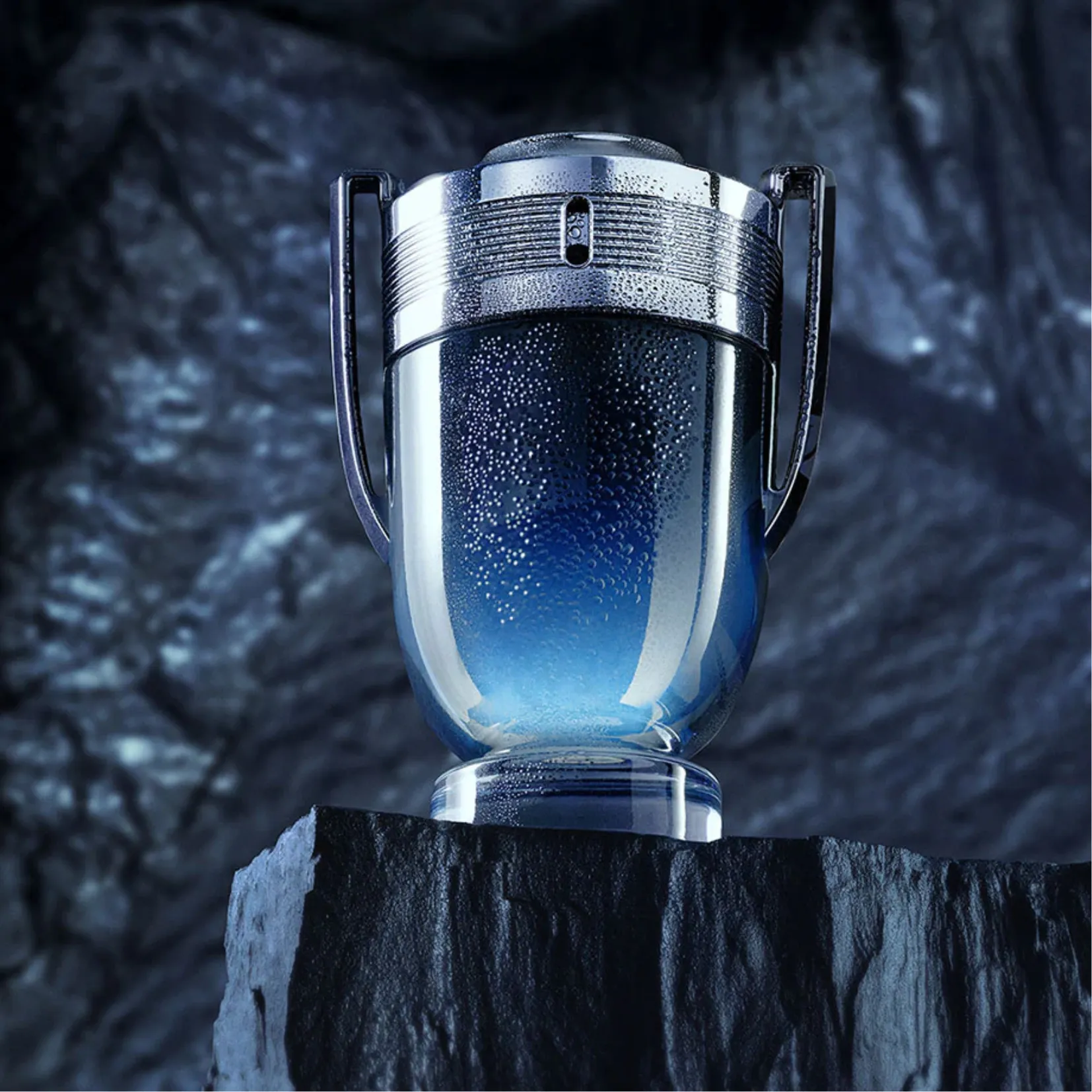 Paco Rabanne Invictus Legend Eau de Toilette for Men